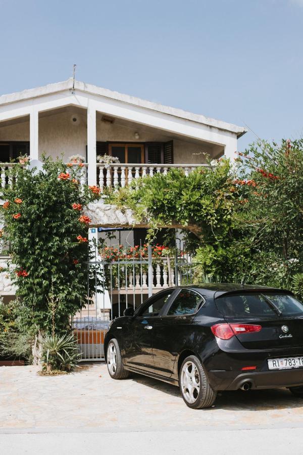 Apartments Marinka Biograd na Moru Kültér fotó