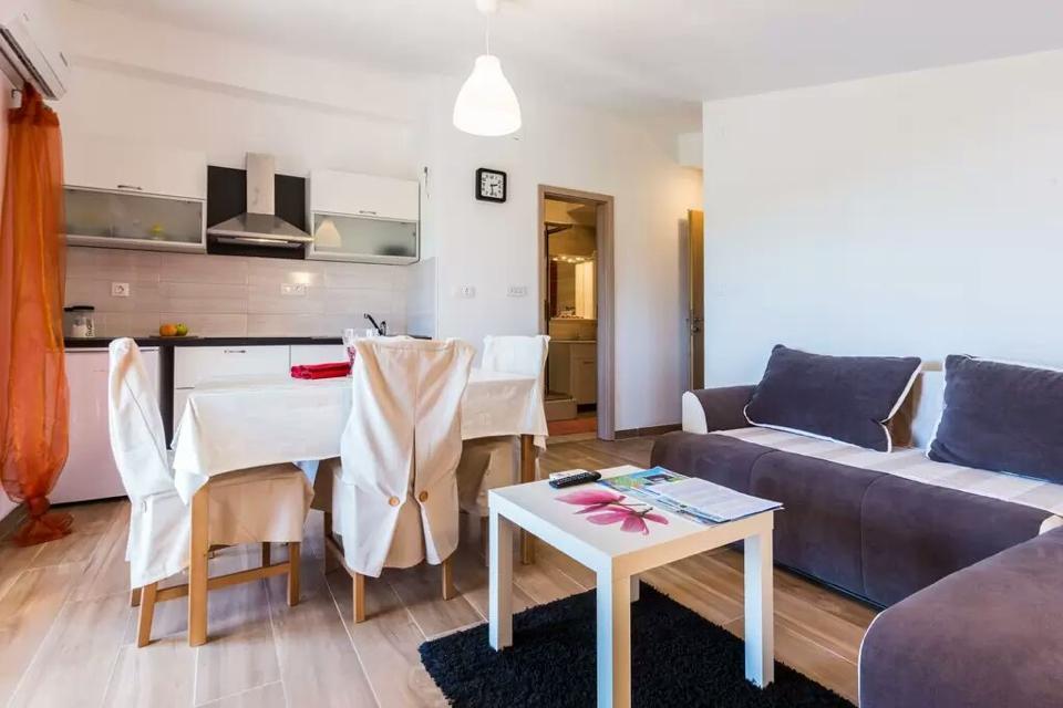 Apartments Marinka Biograd na Moru Kültér fotó